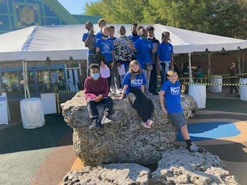 Our 6th grade class is enjoying a beautiful day at the zoo! Here are some of the students in the class.